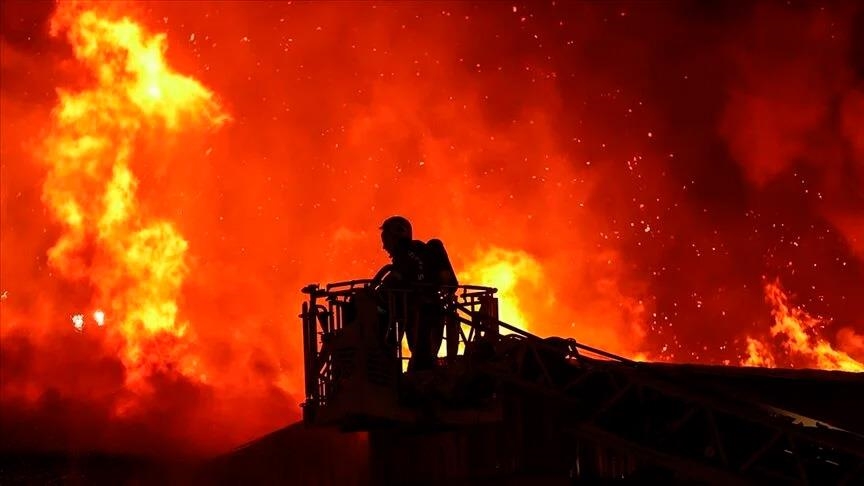 На оружейном складе в Индонезии произошел пожар