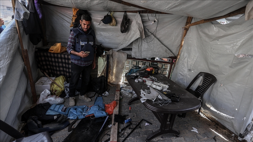 قتلى بقصف إسرائيلي على خيمة نازحين بمستشفى "شهداء الأقصى" بغزة 