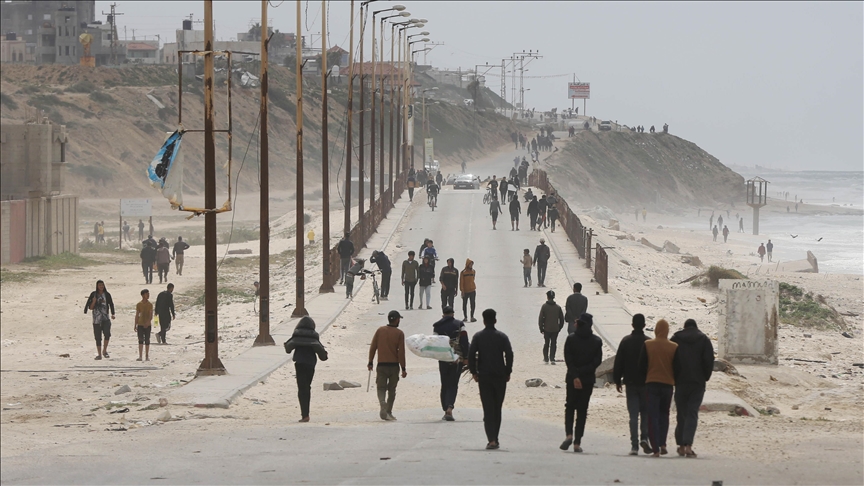 صحة غزة: إسرائيل أعدمت واعتقلت مرافقي مرضى بمستشفى الشفاء