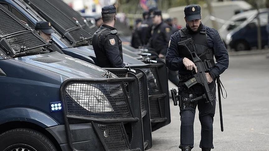 Espagne : ouverture d'une enquête suite à une agression policière contre des hommes noirs non armés