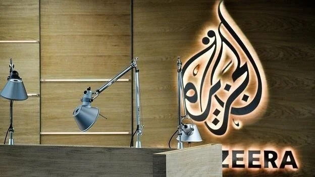 حظر قناة الجزيرة في إسرائيل “قرار انتقامي لطمس الحقيقة”