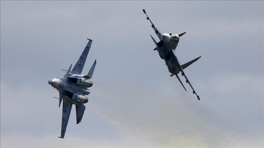 2 Russian strategic bombers carry out training flight over Sea of Japan 2 Russian strategic bombers carry out training flight over Sea of Japan