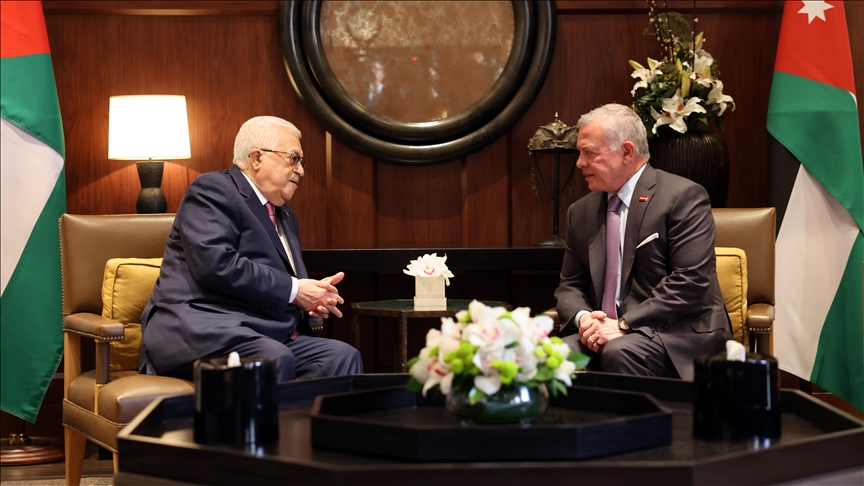 ملك الأردن والرئيس الفلسطيني يبحثان التطورات "الخطيرة" في غزة