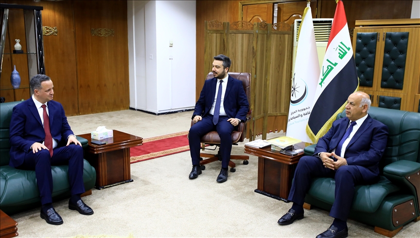 Turkish relief agency head meets Iraqi culture minister in Baghdad