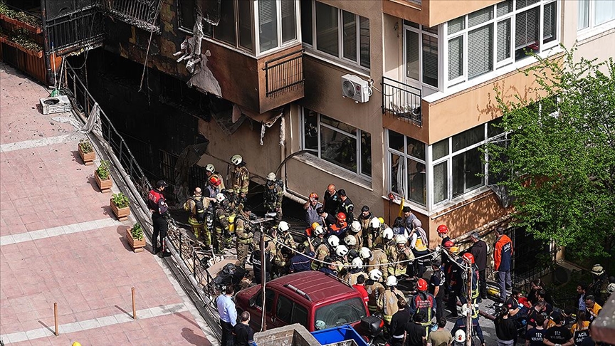 Beşiktaş'ta gece kulübü tadilatında çıkan yangında 29 kişi hayatını kaybetti