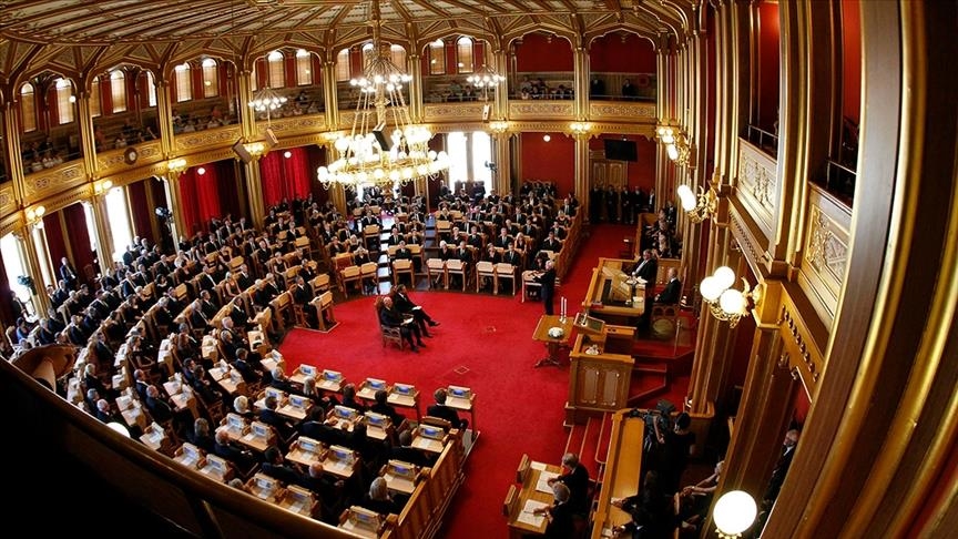 Norway's parliament receives bomb threat: Officials Norway's parliament receives bomb threat: Officials