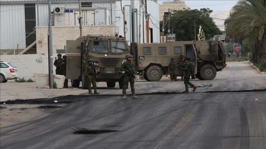 الجيش الإسرائيلي يقتحم مدنا وبلدات بالضفة