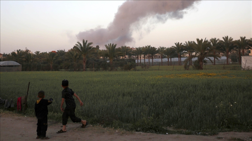 Israel bombards Gaza Strip, killing 2 Palestinians