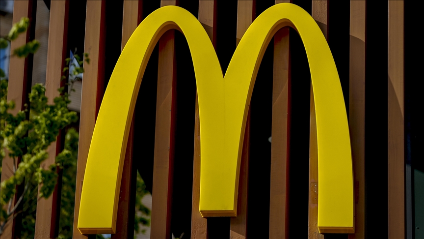 McDonald's, İsrail'deki franchise restoranlarını satın alacak