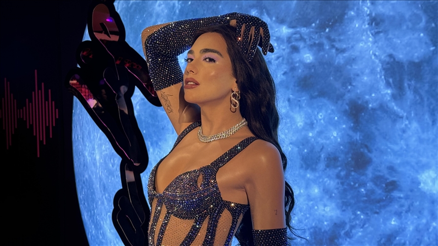 Dua Lipa'nın balmumu figürü Madame Tussauds İstanbul'da açıldı