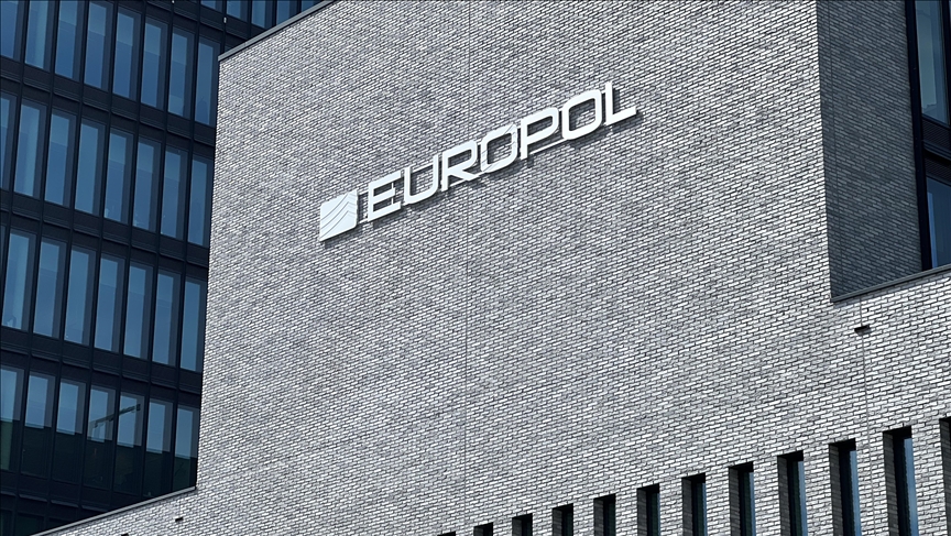 Europol identifies 821 criminal networks in EU