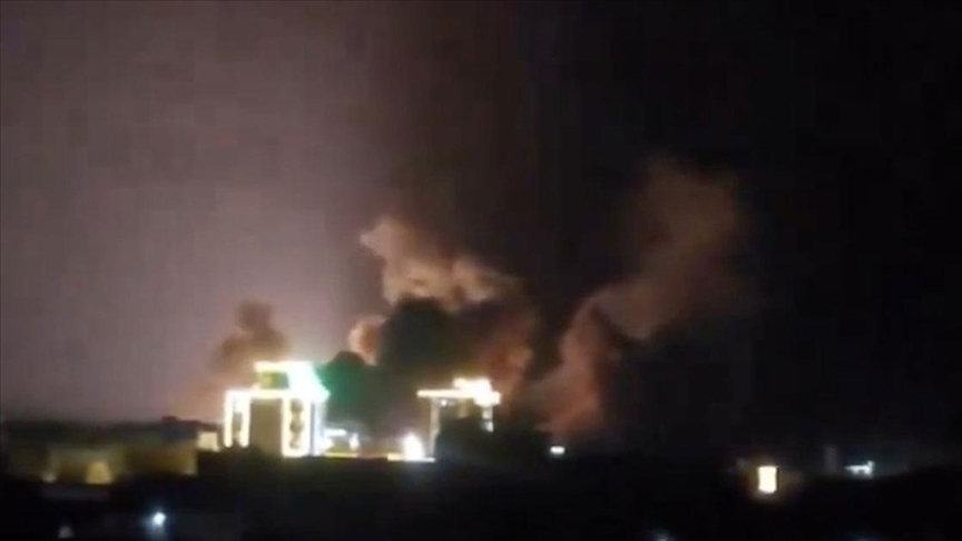 Husiler: ABD ve İngilizlerin ocaktan bu yana Yemen'e saldırılarında 37 kişi öldü, 30 kişi yaralandı