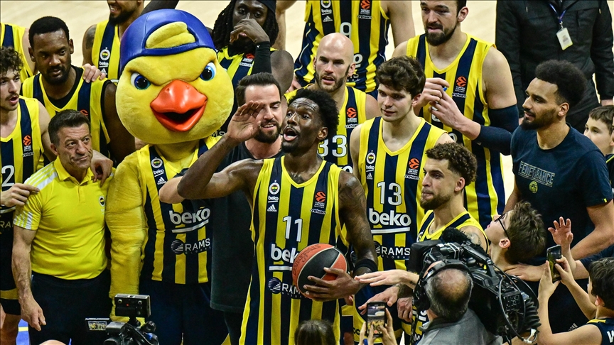Fenerbahce Beko secure playoff spot in EuroLeague