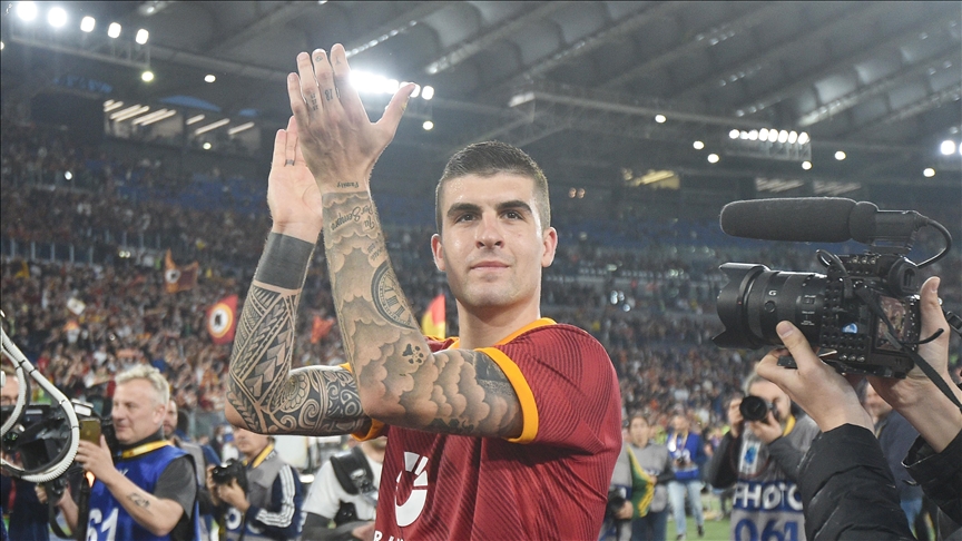 Roma seal narrow win over Lazio in Rome derby