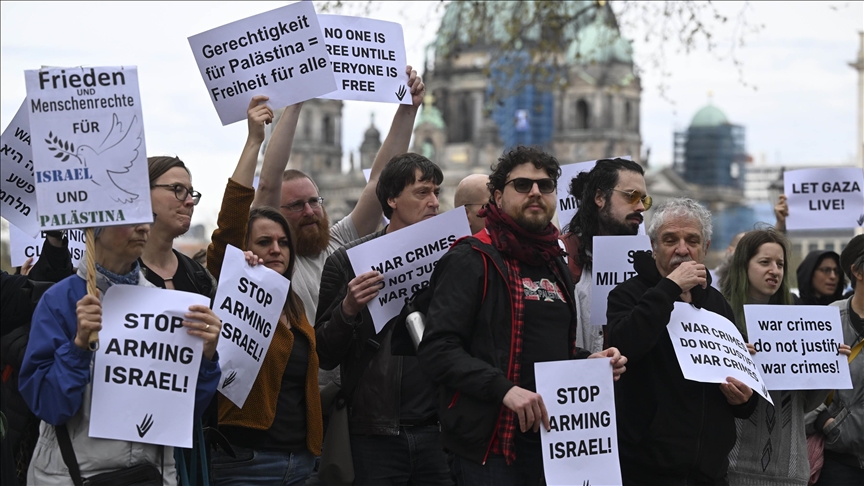Israelis in Berlin held protest to demand immediate end to war in Gaza