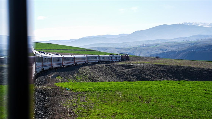 Türkiye'nin yeni turistik treni "Mezopotamya Ekspresi" tanıtım turunu tamamladı