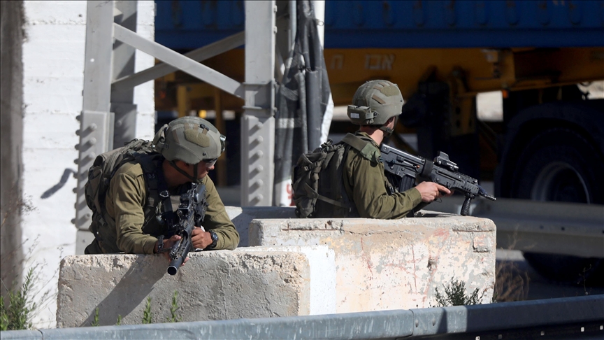 Israeli army detains 45 more Palestinians in West Bank raids