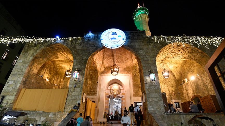 رغم التوترات.. استعدادات حثيثة للعيد بصيدا اللبنانية