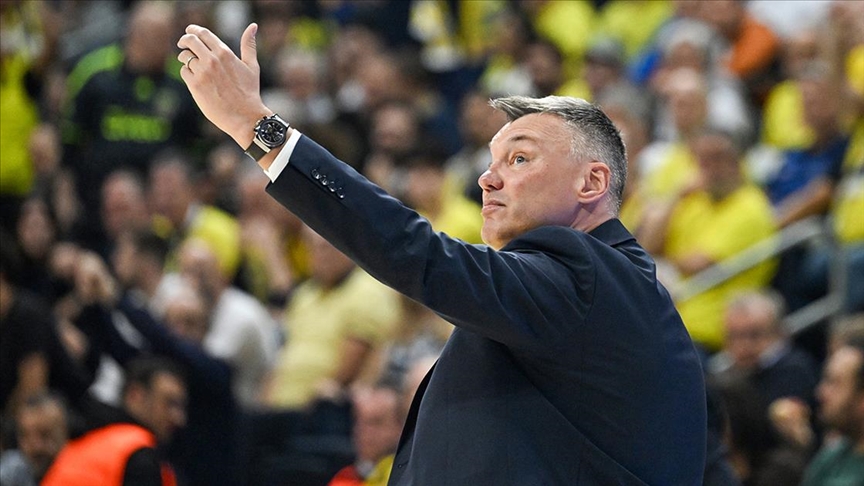 Fenerbahçe Beko, "Jasikevicius etkisi" ile THY Avrupa Ligi'nde play-off'a yükseldi