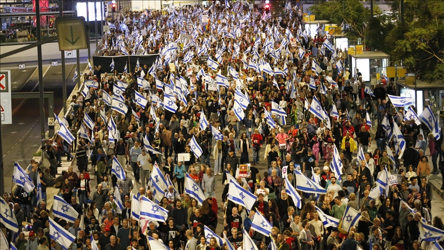 Thousands rally across Israel demanding early elections, hostage swap deal with Hamas Thousands rally across Israel demanding early elections, hostage swap deal with Hamas