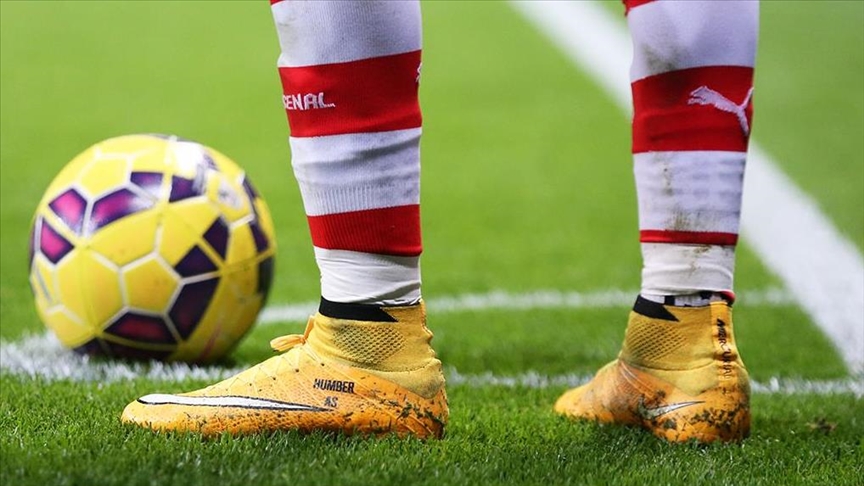 Arsenal cruise to comfortable victory against Brighton Hove Albion Arsenal cruise to comfortable victory against Brighton Hove Albion