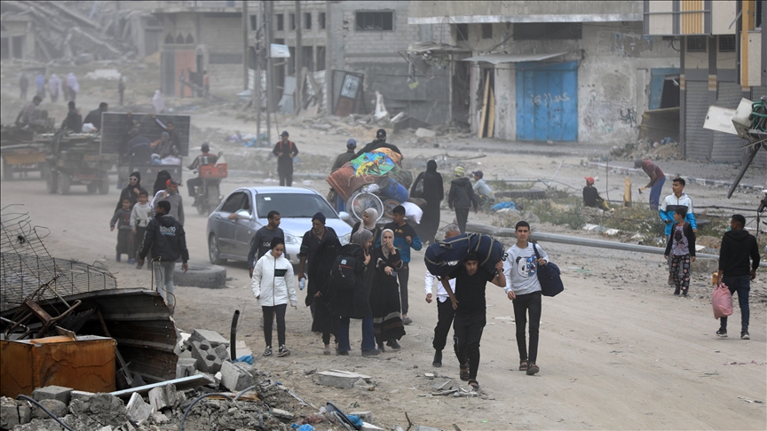 مصدر فلسطيني: مقترح التهدئة بغزة 3 مراحل وعودة مشروطة للنازحين 