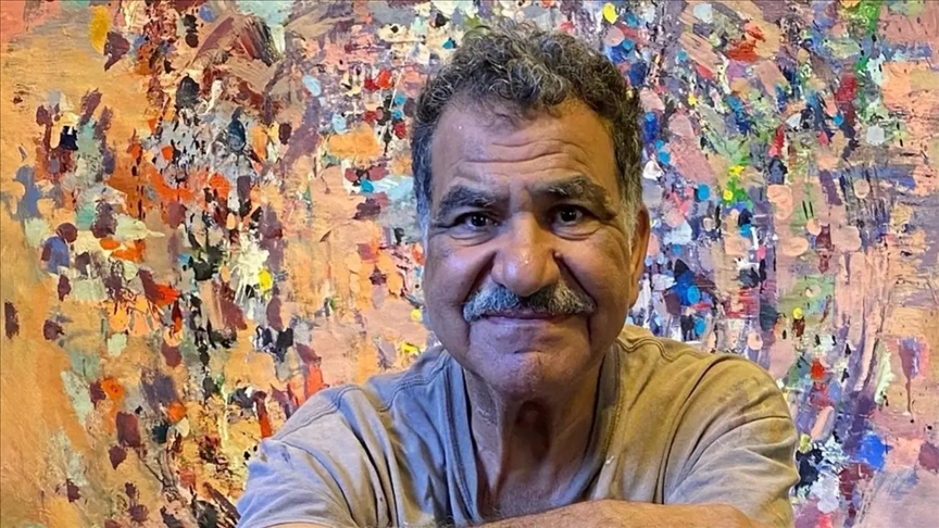 رفضًا لدعمها إسرائيل.. فنان مصري يعيد وسام “جوته” لألمانيا