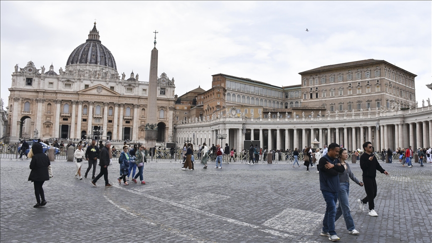 Vatican lists abortion, euthanasia, surrogate motherhood as grave violations of human dignity