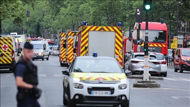 Blast at Paris apartment leaves 3 dead