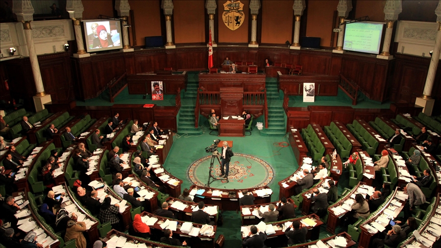 تونس.. عقد النظام السياسي الجديد يكتمل مع “المجلس الوطني”