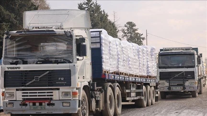 مصدر مصري: دخول 314 شاحنة مساعدات لغزة بأول أيام العيد 