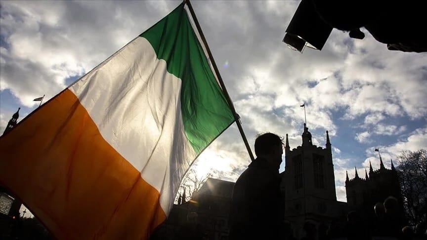 Саймон Харриc стал самым молодым премьером Ирландии