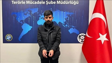 یکی از اعضای گروه تروریستی پ.ک.ک/ک.ج.ک از فرانسه به ترکیه آورده شد
