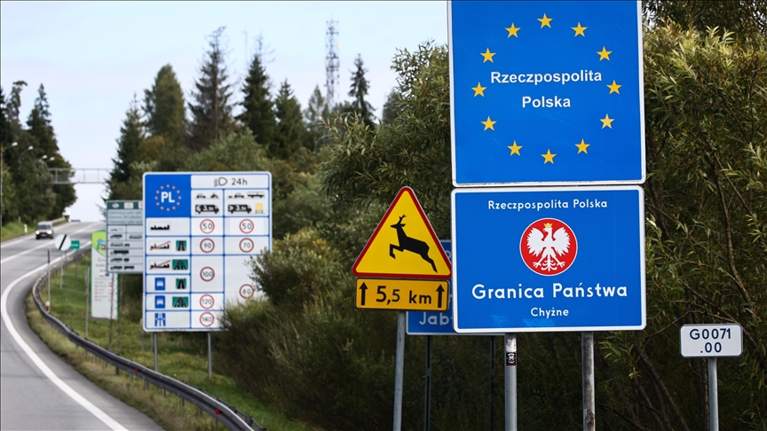 Poland refuses to accept EU migrant reallocation law: Prime minister