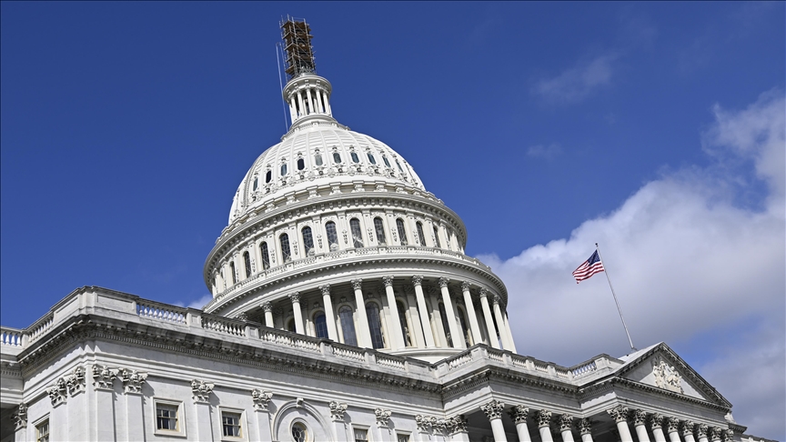 US House approves controversial domestic surveillance bill