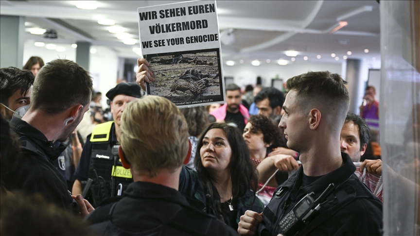 Berlin'de Filistin Kongresi'nin Alman hükümeti tarafından engellenmeye çalışıldığı iddia edildi