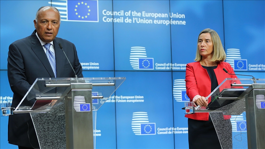 الاتحاد الأوروبي يعتزم تقديم مليار يورو إلى مصر 