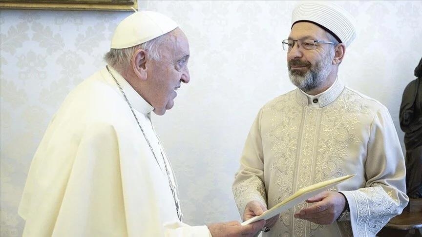 بابا الفاتيكان يشكر الرئيس أردوغان على إسهاماته في السلام العالمي