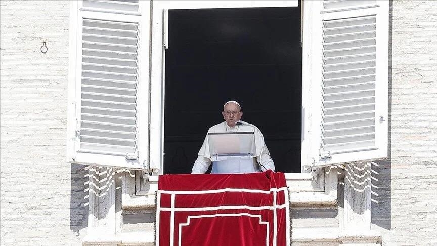 بابا الفاتيكان يعرب عن قلقه من التطورات في الشرق الأوسط