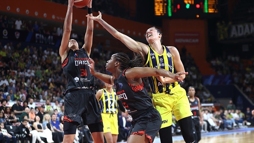 FIBA Kadınlar Avrupa Ligi finalinde Fenerbahçe Alagöz Holding, üst üste ikinci kez şampiyon oldu