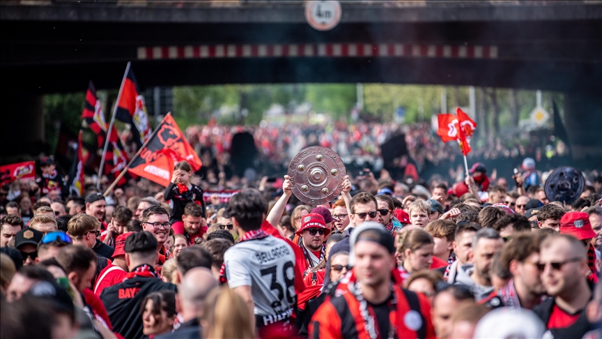 Bayer Leverkusen win first-ever German Bundesliga title