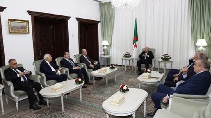 رئيس وزراء فلسطين يطلع الرئيس الجزائري على الوضع بغزة والضفة