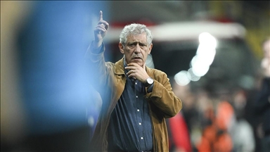 Besiktas dismiss head coach Fernando Santos