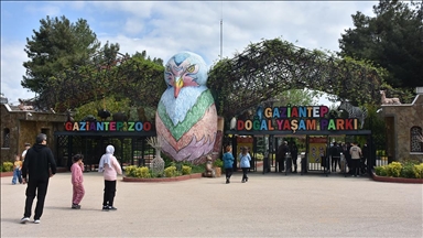 Gaziantep'teki hayvanat bahçesi bayram tatilinde 100 bin kişiyi ağırladı