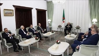 Depuis Alger : Le PM palestinien appelle à un accès plus rapide et plus important des aides humanitaires à Gaza 