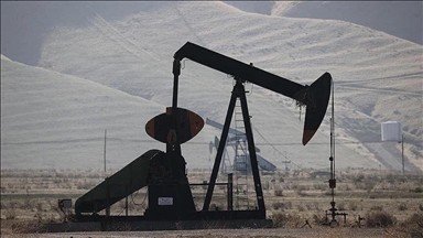 أسعار النفط تتراجع مع انتهاء رد إيران العسكري على إسرائيل 