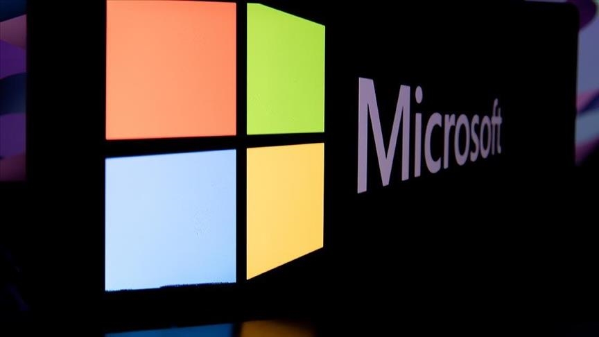 Microsoft do të investojë 1,5 miliard dollarë në kompaninë e inteligjencës artificiale me seli në EBA