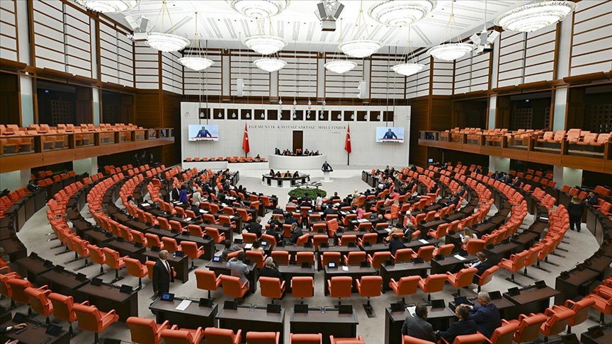 TBMM'de sandalye dağılımı değişti