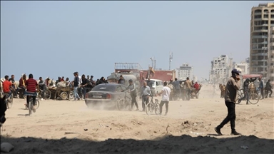 Израелската Армија изврши рации во делови од северниот дел на Газа, принудувајќи ги жителите да бегаат