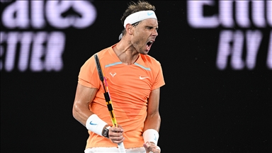 İspanyol tenisçi Nadal, kortlara galibiyetle döndü 
